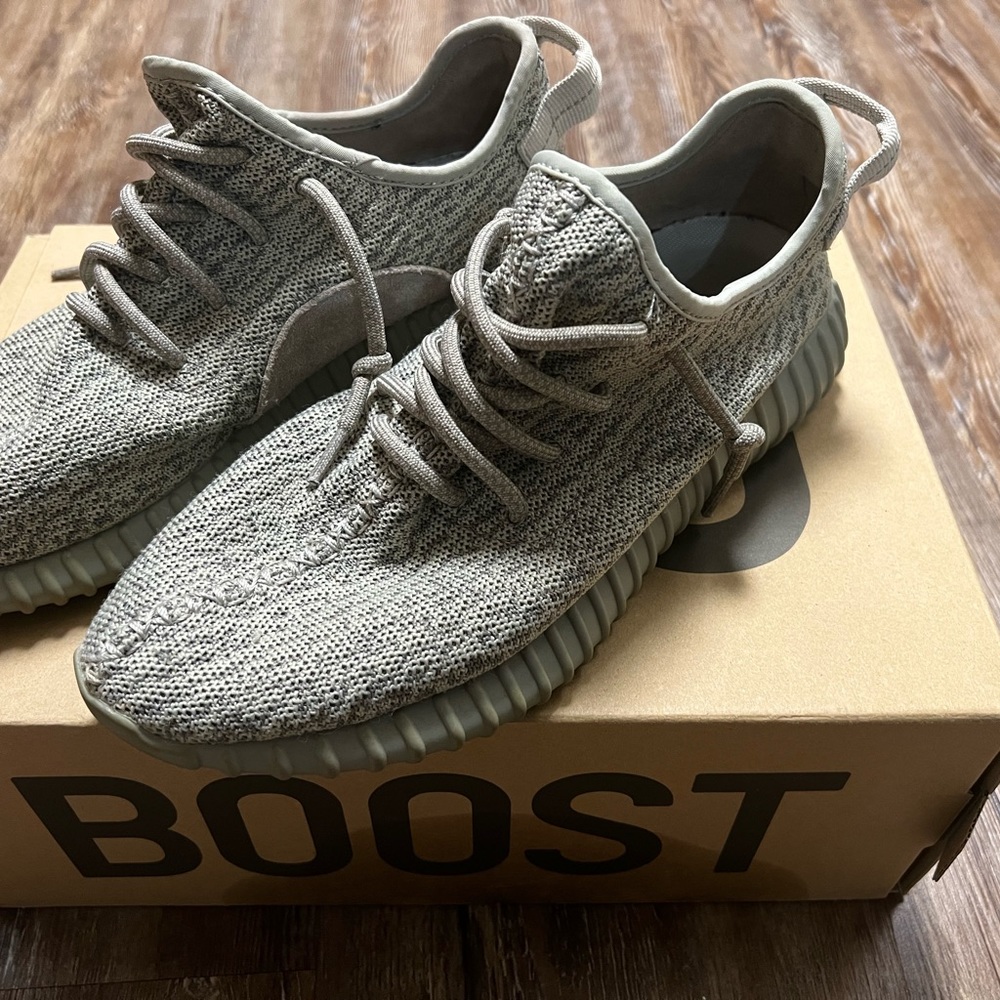 yeezys